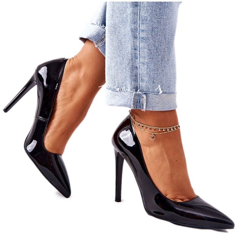 Lacquered high heels in Spitz Monnari 0220-020 Black