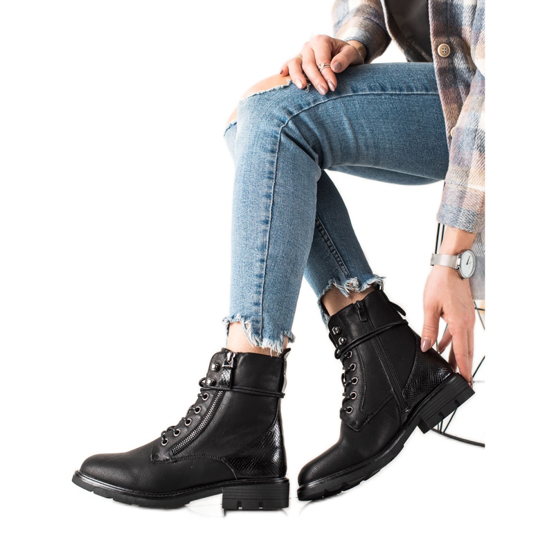 Evento Casual Lace-up Black Boots