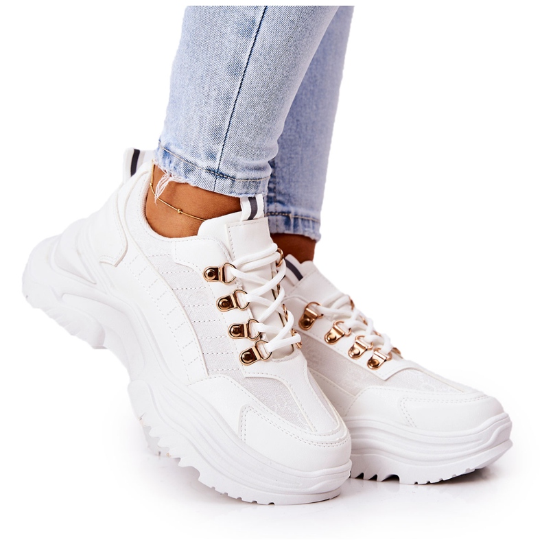 PM1 Sport Shoes On The White Flynn Platform