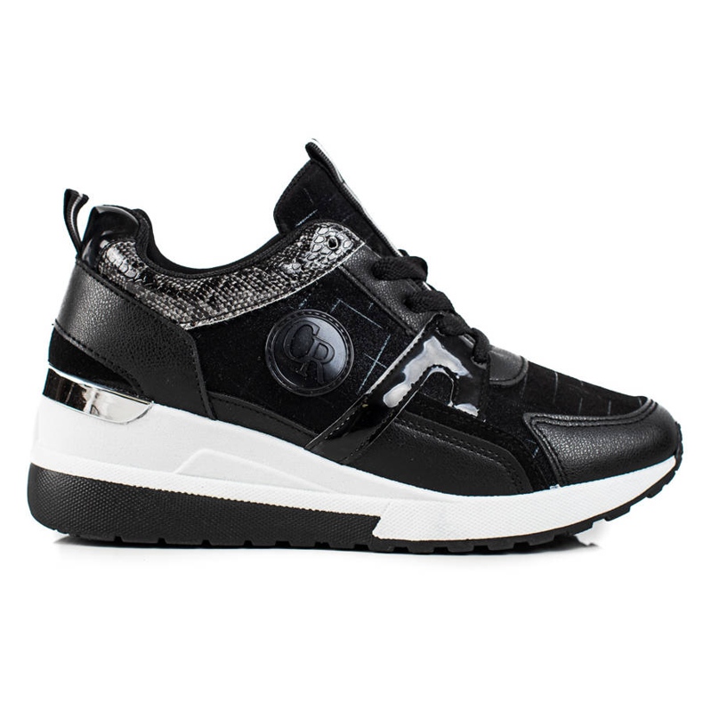 TRENDI Black Sneakers