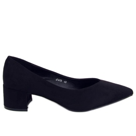 Millen Black low heel pumps Millen Black low heel pumps