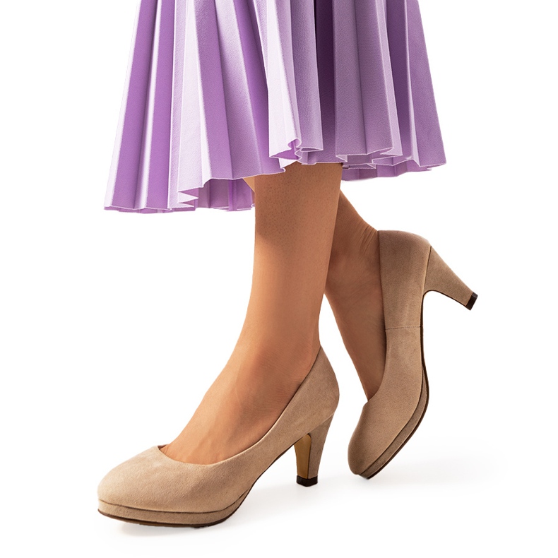 Beige Alves women's pumps