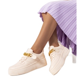 Pink sneakers with Memphis chain beige