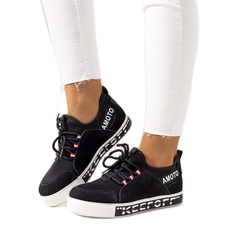 Black Burges women's sneakers