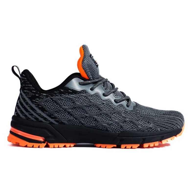 DK Comfortable sports sneakers black