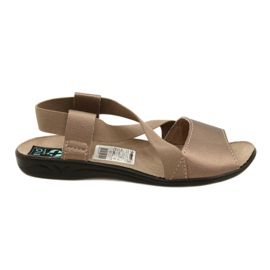 Comfortable women's sandals Adanex SAK36 27190 brown