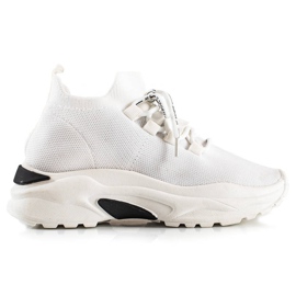 TRENDI Tied Sneakers On The Platform white