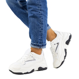 Badillo shiny white sneakers silver