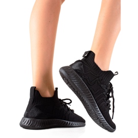 TRENDI Fashionable Black Sneakers TRENDI Fashionable Black Sneakers