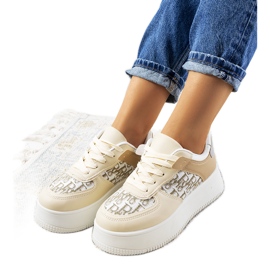 Beige sneakers on the Worden platform Beige sneakers on the Worden platform