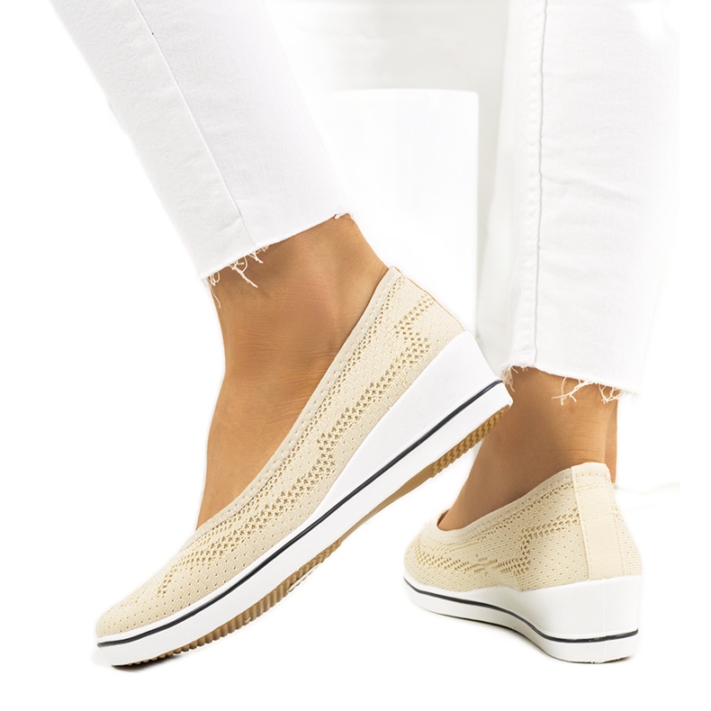 Beige ballerinas on the Connor wedge