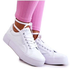 Lee Cooper LCW-22-31-0884L White Sneakers