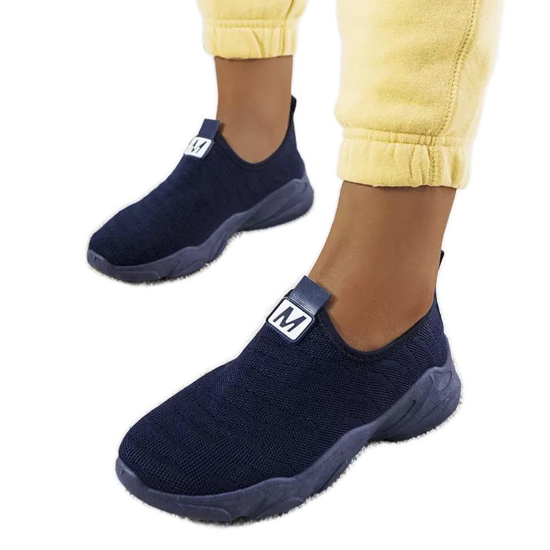 BM Aaron navy blue sneakers