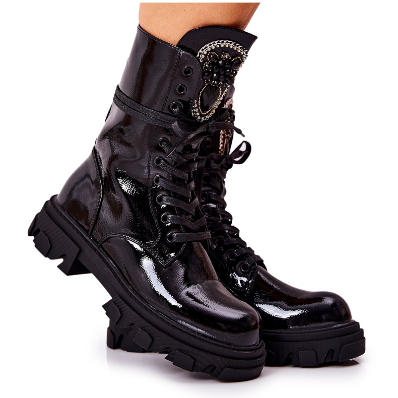 PL4 High, insulated boots with a black Ronessa ornament