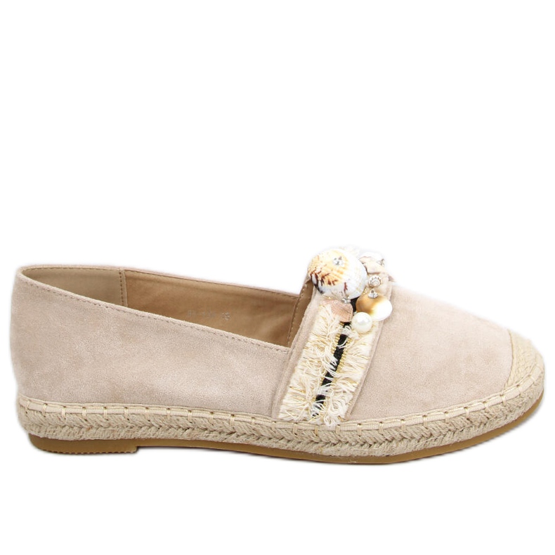 Lola Beige espadrilles with shells