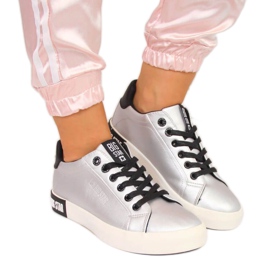 Low-top sneakers with eco leather Big Star W II274034 silver Low-top sneakers with eco leather Big Star W II274034 silver