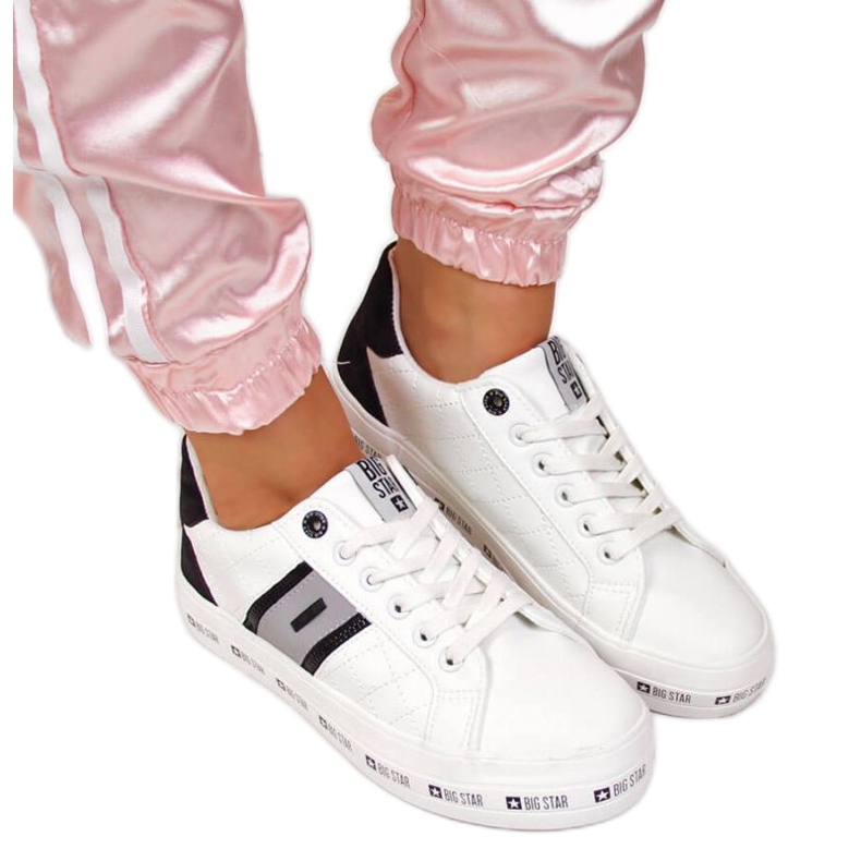 Low-top sneakers on the Big Star W II274071 platform white black grey