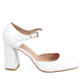 Pumps exposed on the Frida White post Pumps exposed on the Frida White post