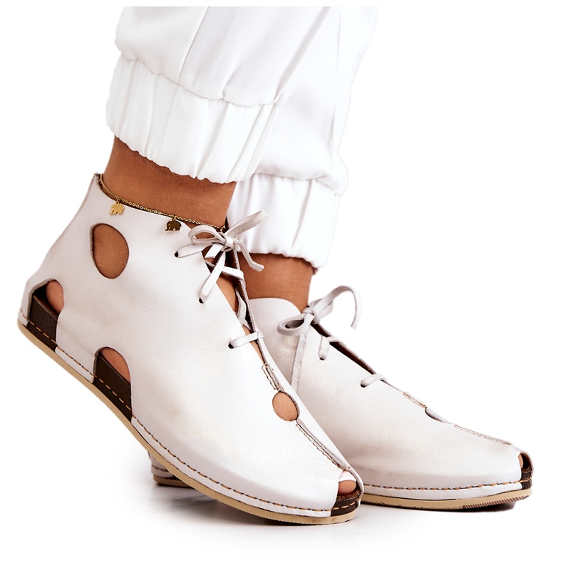 Maciejka 03426-25 Light Leather Boots Light Beige