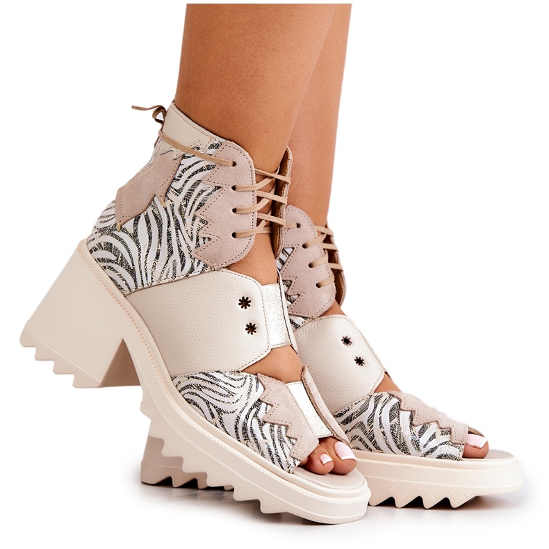 Leather Boots On Zipper Maciejka 05321-04 Beige