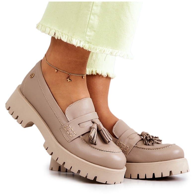 Women's leather shoes Fringes Maciejka 05497-04 Beige