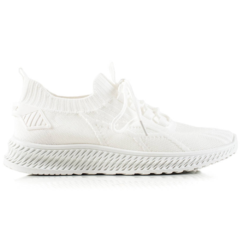 TRENDI Fashionable sports shoes white