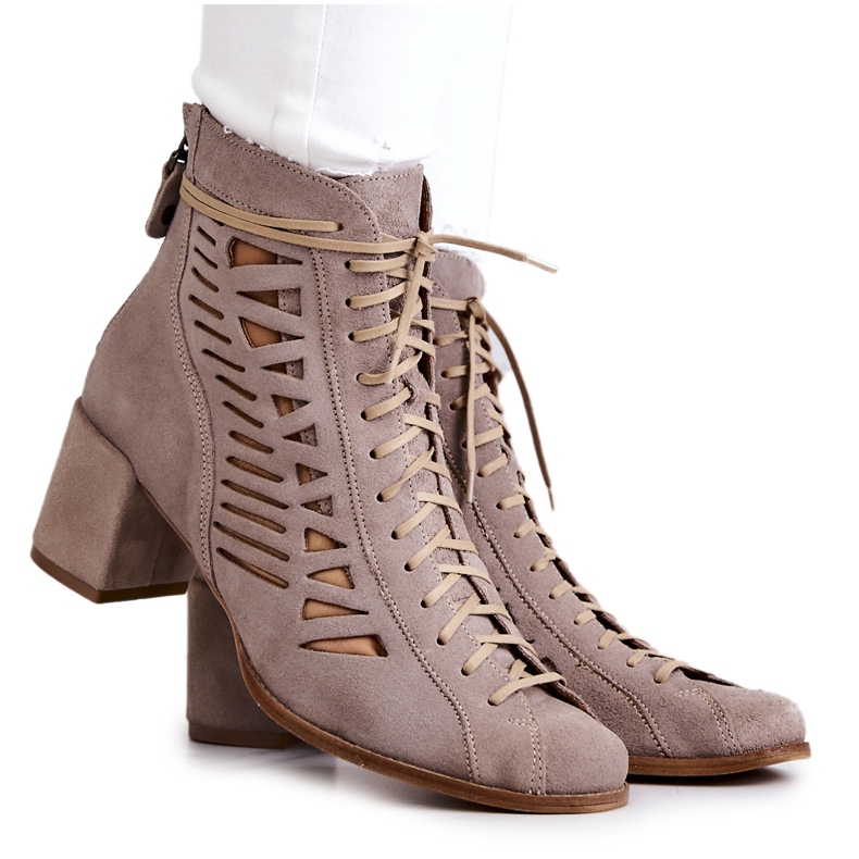 Suede Openwork Boots Maciejka 05508-04 Beige