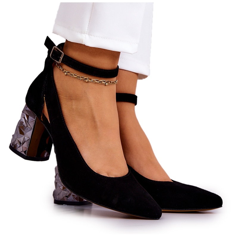 Suede Pumps With A Bow Maciejka 05059-11 Black