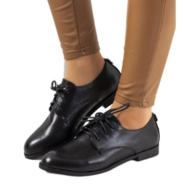 Black women's shoes from Ermen