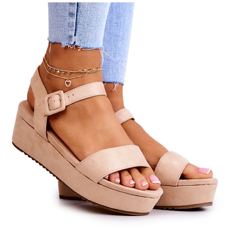 FW1 Suede Sandals On The Beige Sariah Platform
