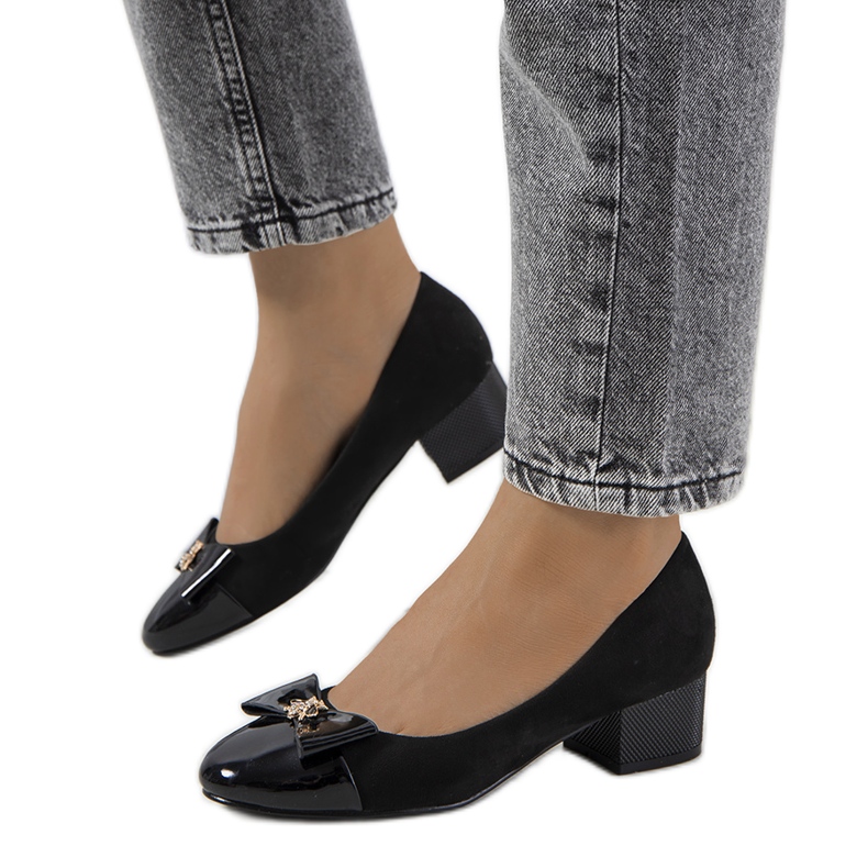 Black women's pumps from Sharona