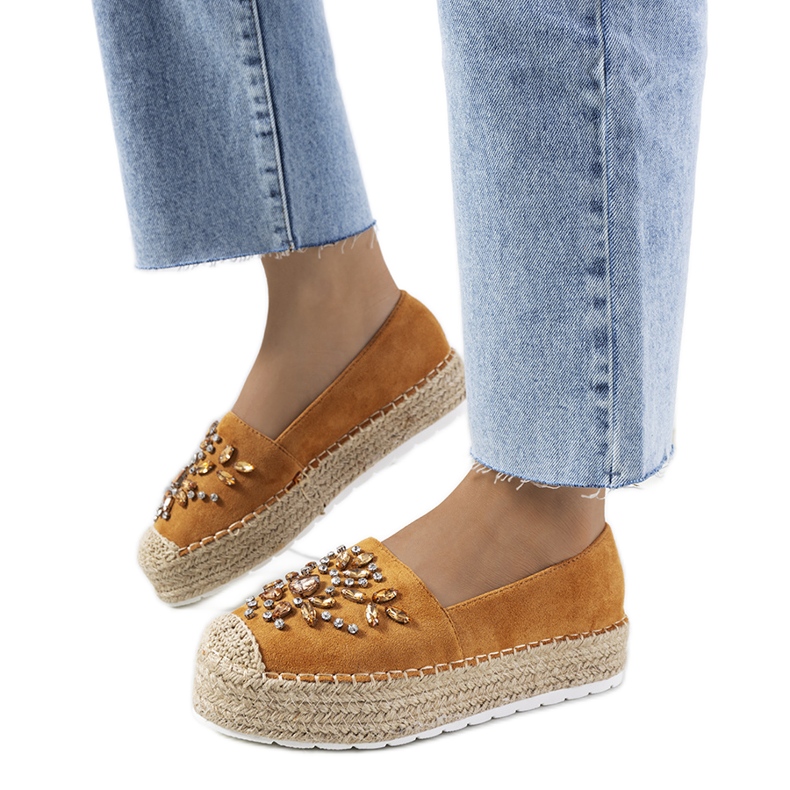 Brown espadrilles with Leer cubic zirconia yellow