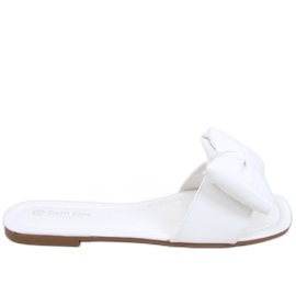 Mili White slippers with a bow Mili White slippers with a bow
