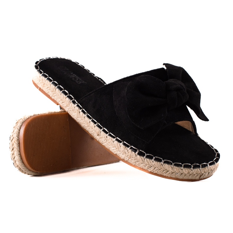 TRENDI Black Kalpki With A Bow