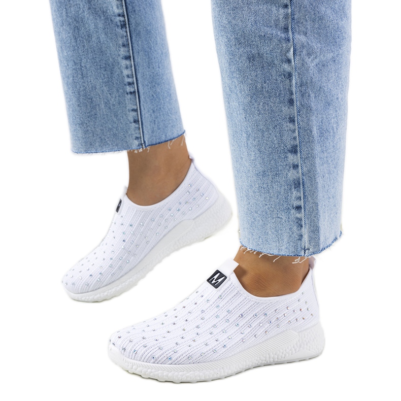 White sneakers with Maasje cubic zirconia