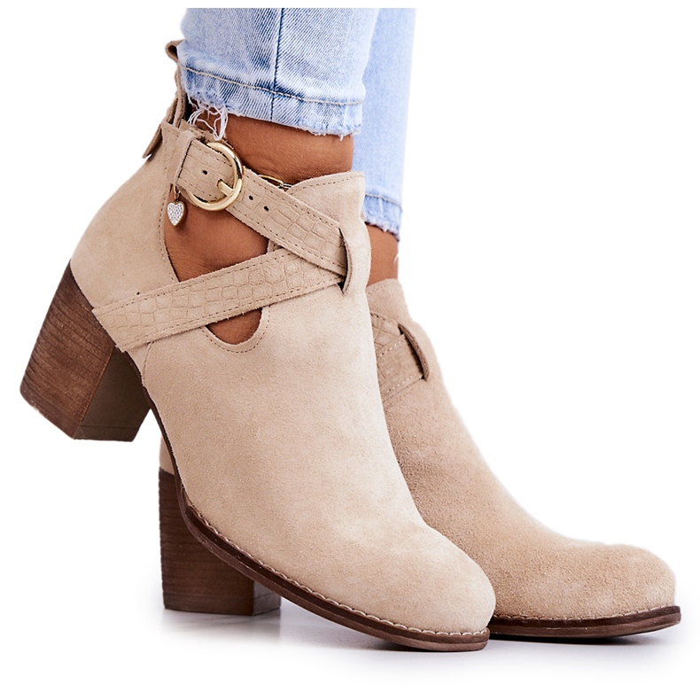 PL5 Leather boots with a cut-out on a post Beige Axelle