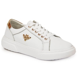 Leather shoes with platform Vinceza W JAN119B white