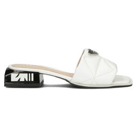 Leather slippers Filippo DK3905 / 22 Wh white