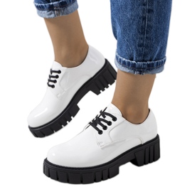 White lacquered shoes from Eileen