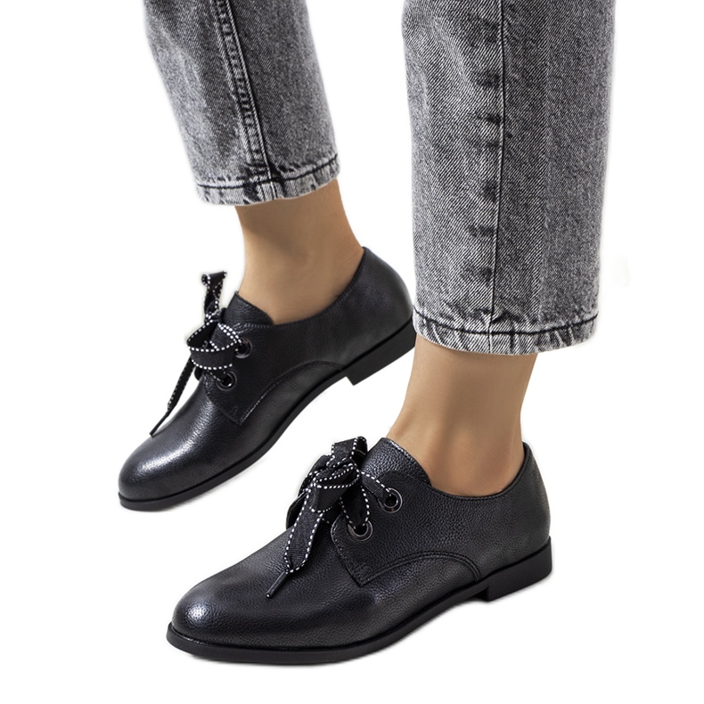 Koren black leather shoes Koren black leather shoes
