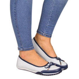 Women's White Leather Openwork Ballerinas eVento