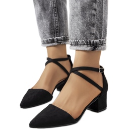 Black pumps on the Hyde post Black pumps on the Hyde post