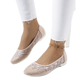 Beige ballerinas with openwork Selam decorations