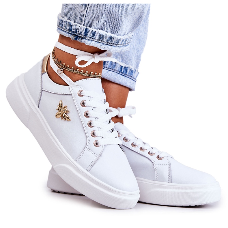Vinceza Leather Sport Shoes With White Calerie Decoration golden
