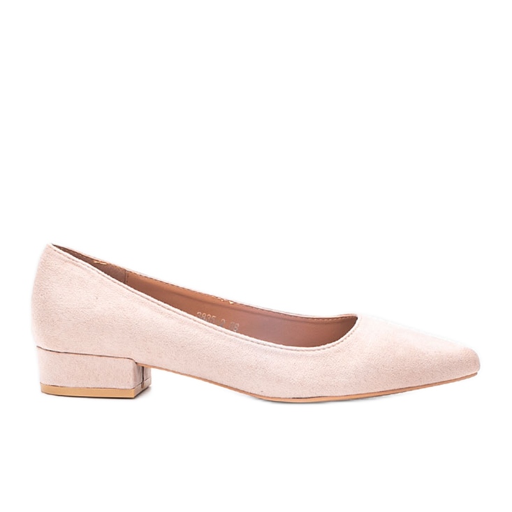 Beige high-heeled pumps from Jody