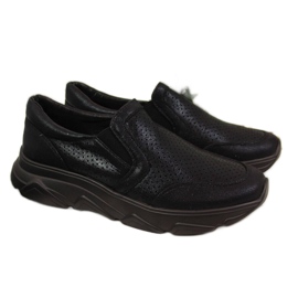 Women's sports shoes, slip-on, black Jezzi