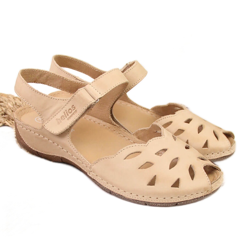 Women's leather sandals on a beige wedge Helios 4011