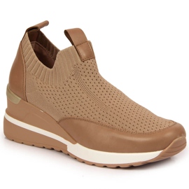 Women's beige wedge shoes Potocki