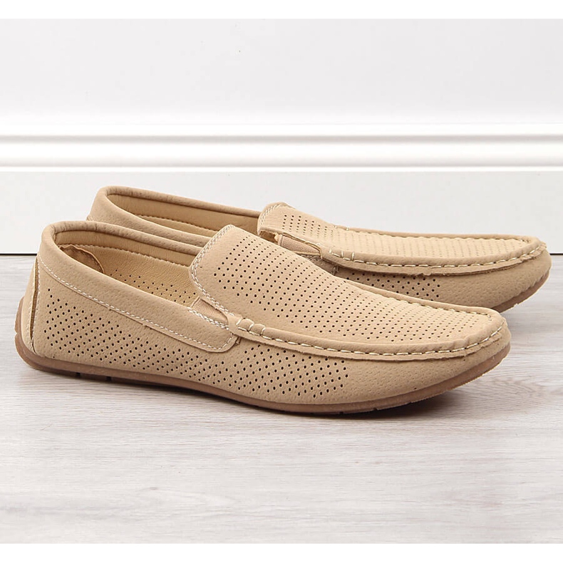 Men's beige openwork loafers NEWS
