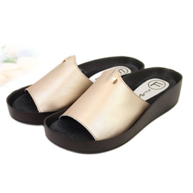 Women's golden platform leather slippers Filippo